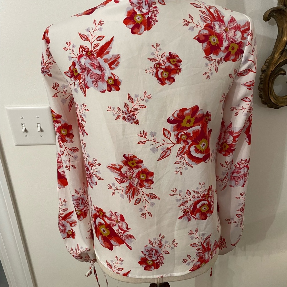 Tularosa REVOLVE Lace Up Blouse in Fuchsia Bloom - Picture 10 of 14